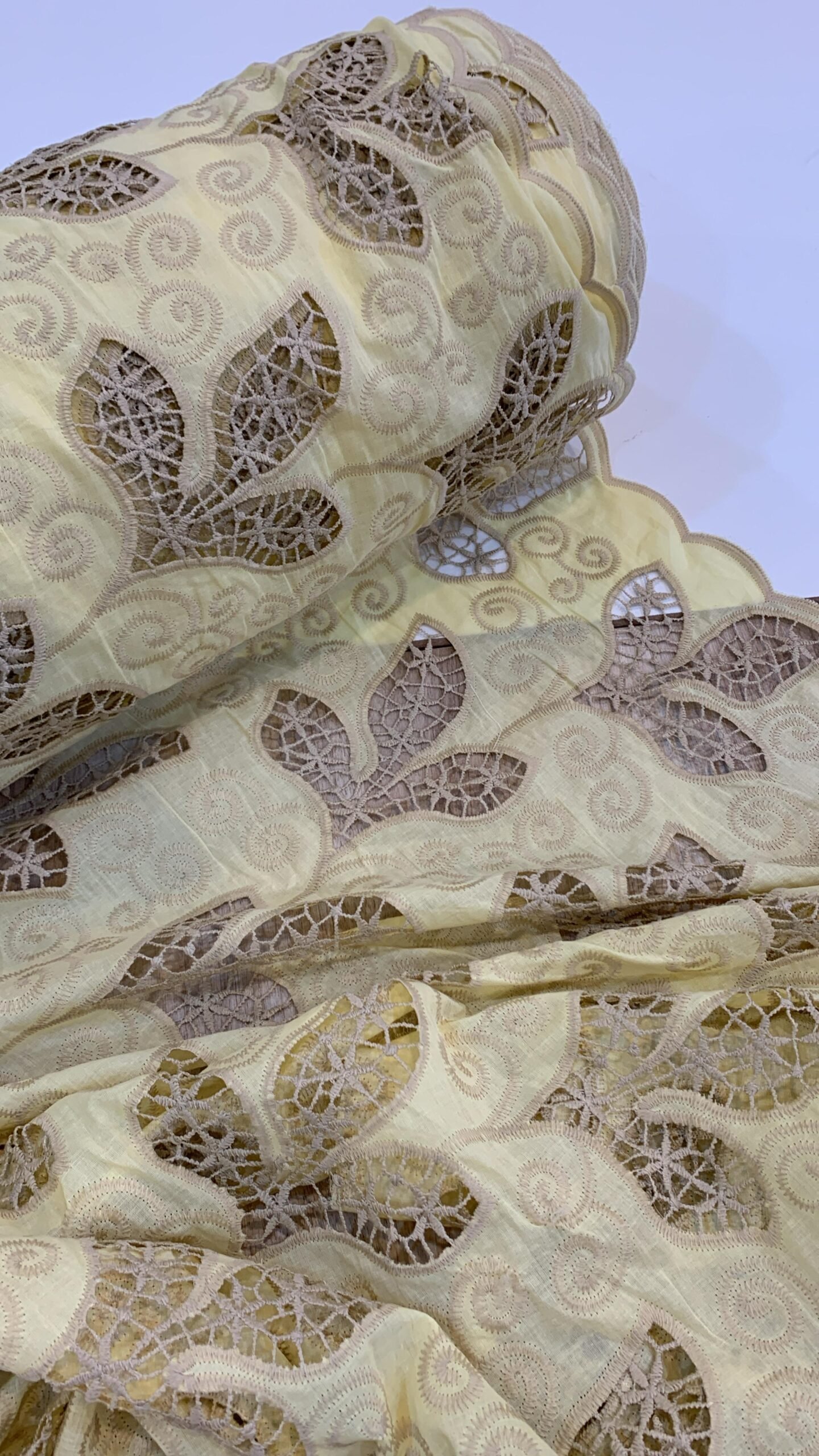 Rechelieu Amarelo Bebê - Imagem 4